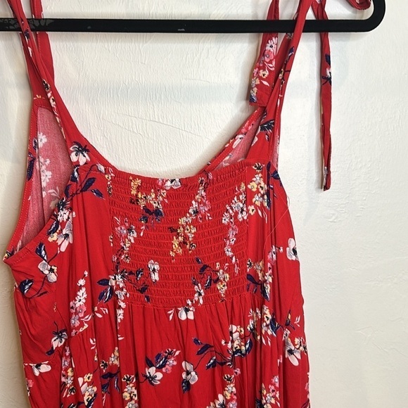 INGRID AND ISABEL RED FLORAL MATERNITY DRESS - Picture 10 of 11